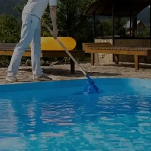 limpieza y mantenimiento de piscinas